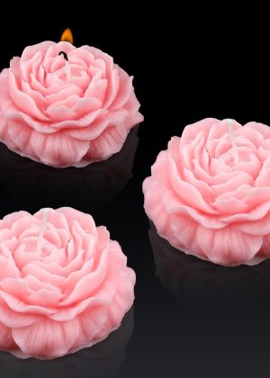 3-pack of stylish flower-shaped candles, beautiful floral-shaped candles, handmade soy wax